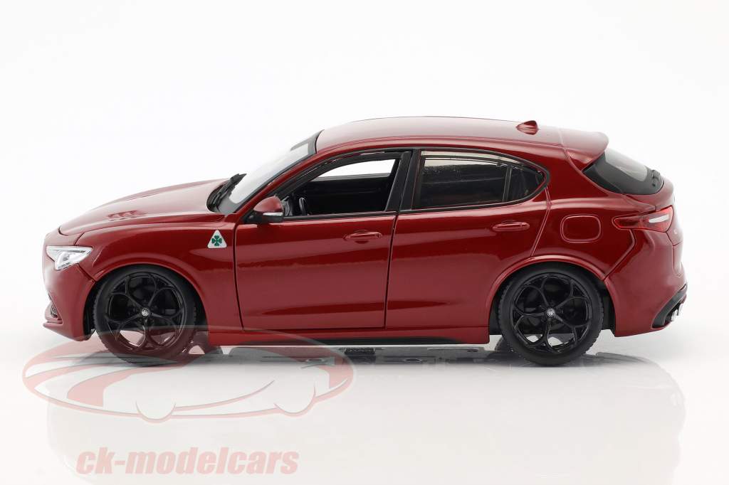 Alfa Romeo Stelvio year 2017 red 1:24 Bburago