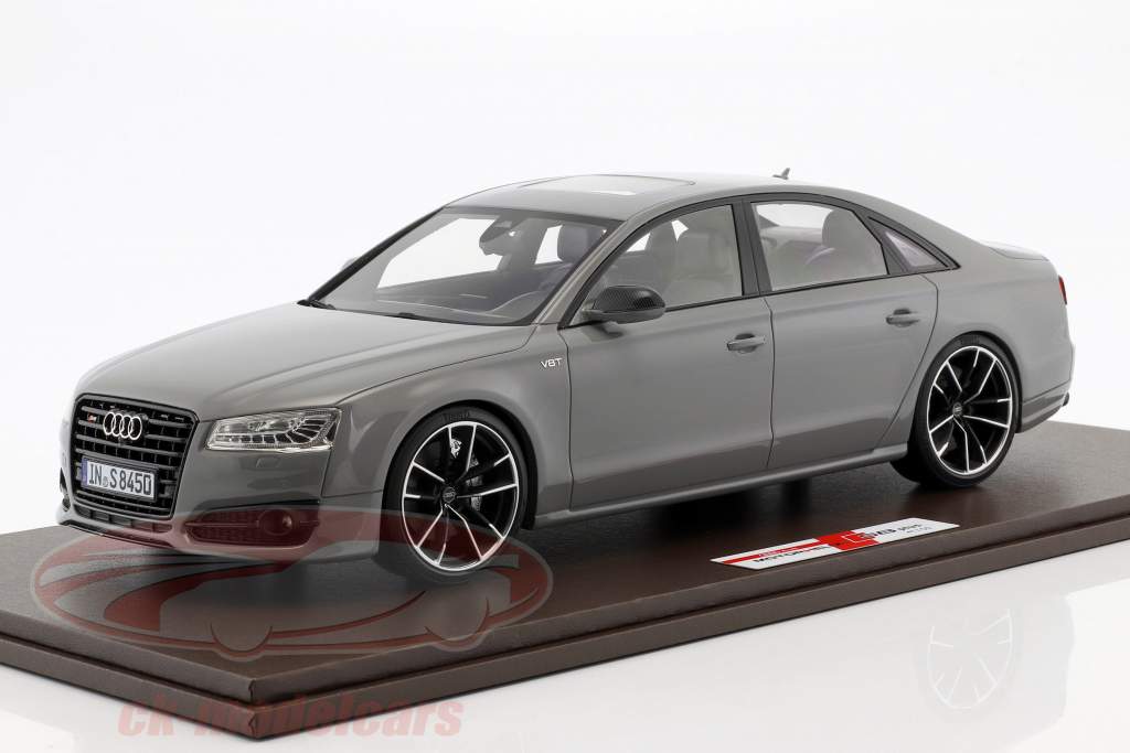 Audi S8 plus (D4) jaar 2017 grijs 1.18 MotorHelix