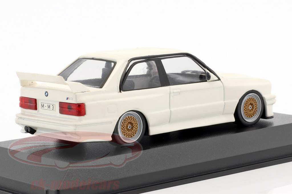 BMW M3 (E30) Sport Evolution 白 1:43 Minichamps / 偽 オーバーパック