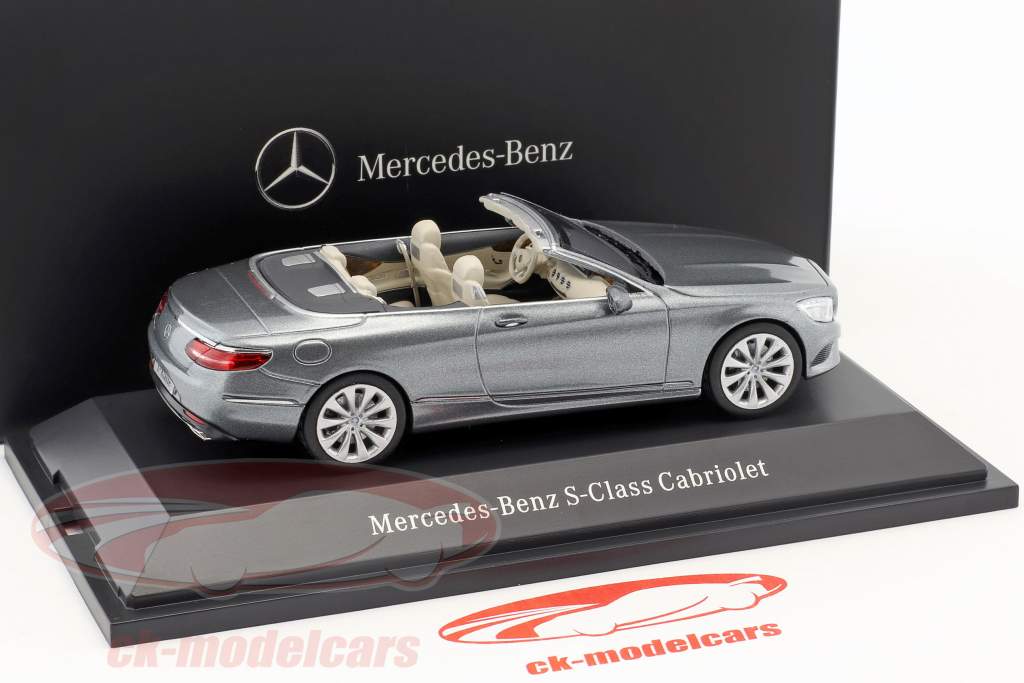Mercedes-Benz S-Class Cabriolet (A217) selenita gris 1:43 Kyosho