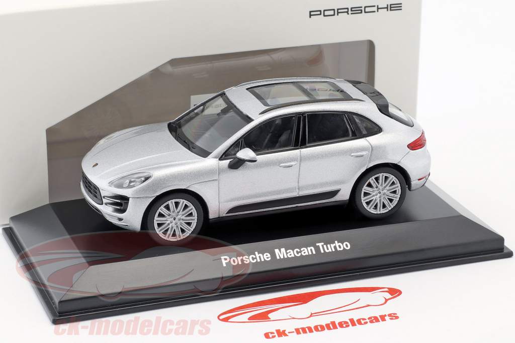 Porsche Macan Turbo argent 1:43 Welly