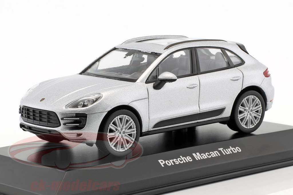 Porsche Macan Turbo argento 1:43 Welly