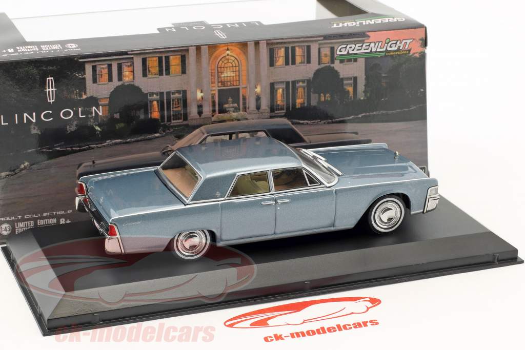 Lincoln Continental Год постройки 1965 madison серый 1:43 Greenlight