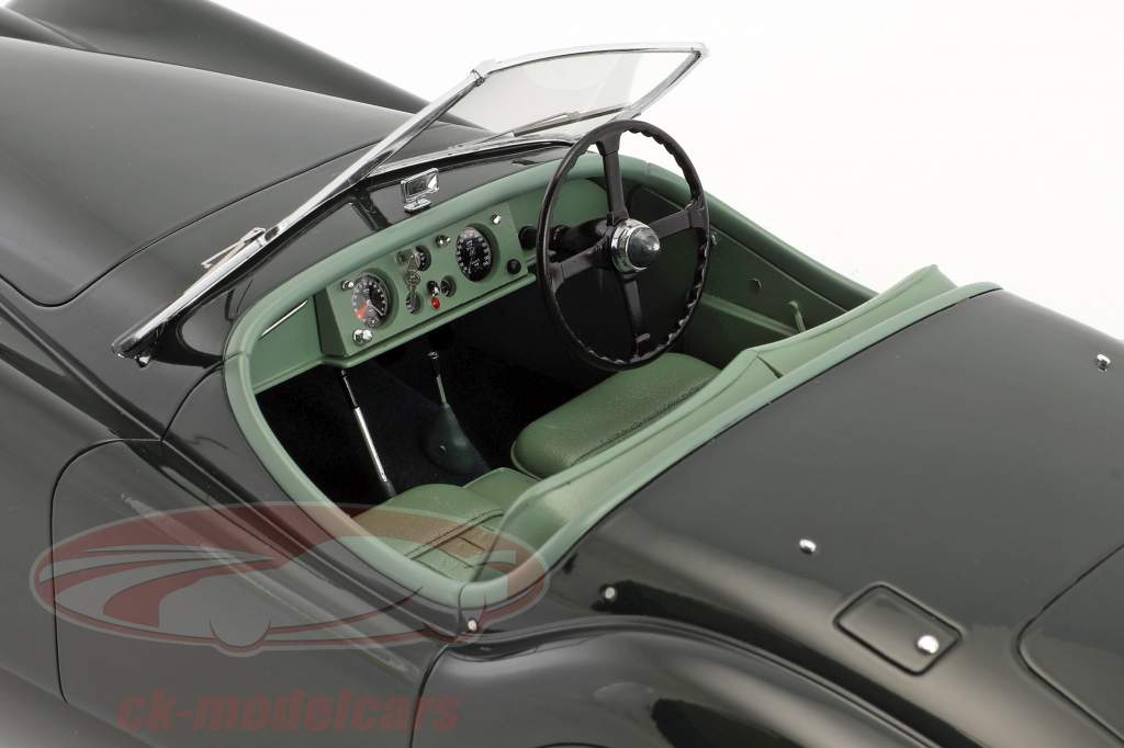 Jaguar XK 120 OTS année de construction 1948-1954 vert foncé 1:12 Matrix
