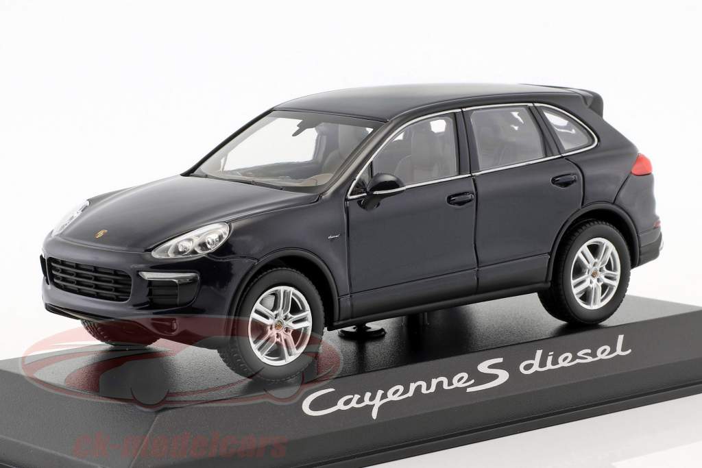 Porsche Cayenne E2 II S (958) 2015 柴油机 深蓝色 1:43 Minichamps