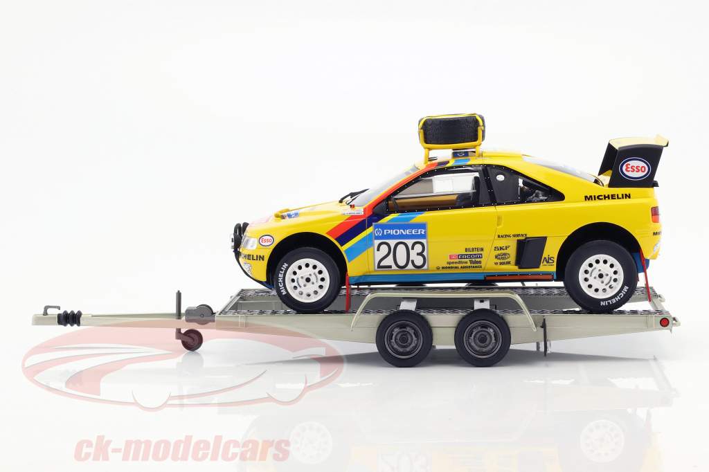 rimorchio bisarca con 2 piegare rampe argento 1:18 OttOmobile