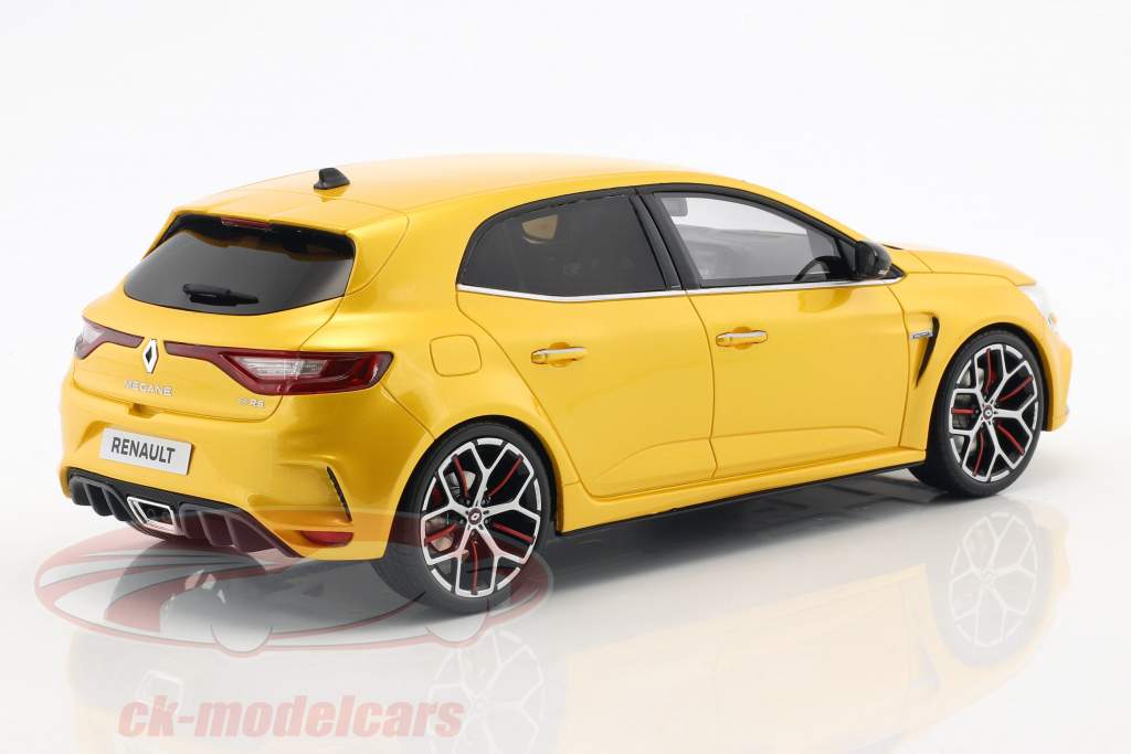 Renault Megane R.S. Trophy Год постройки 2017 Serius желтый 1:18 OttOmobile