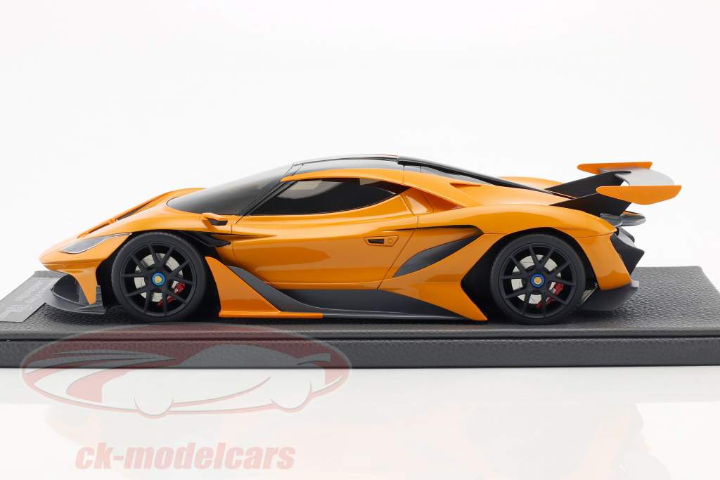 Apollo Arrow 建造年份 2016 橙 1:18 TopMarques