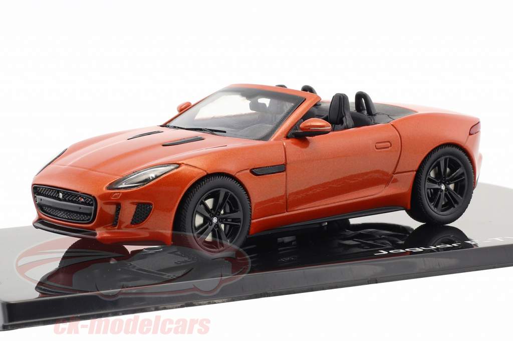 Jaguar F-Type V8-S cabriolé año de construcción 2013 arena de fuego metálico 1:43 Ixo