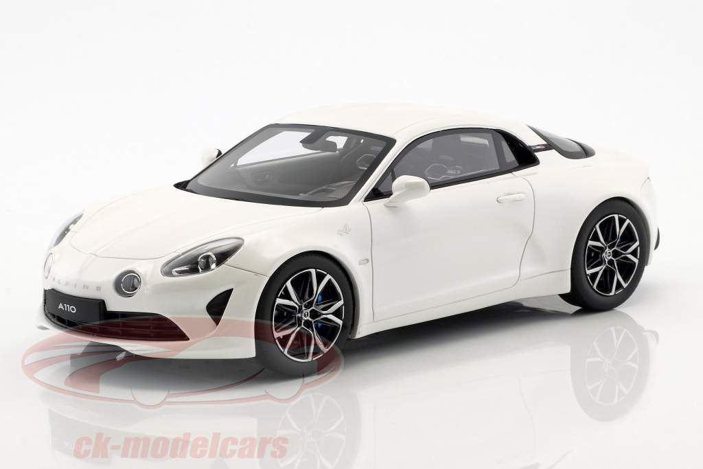 Alpine A110 Pure Bouwjaar 2018 wit 1:18 OttOmobile