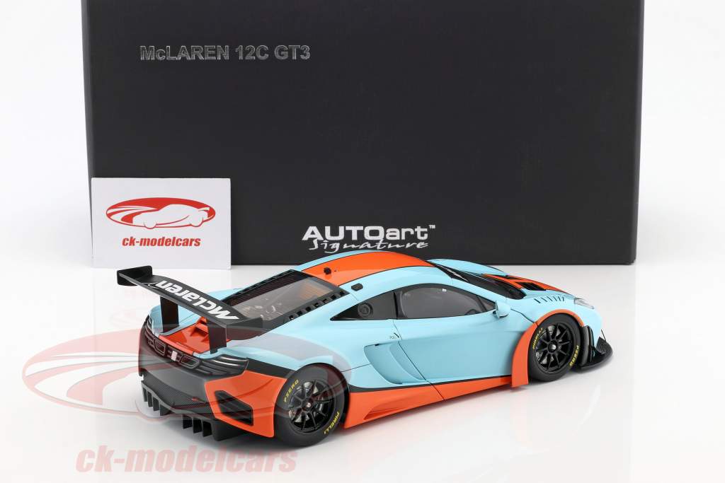 McLaren MP4-12C GT3 Gulf Livery Baujahr 2011 1:18 AUTOart