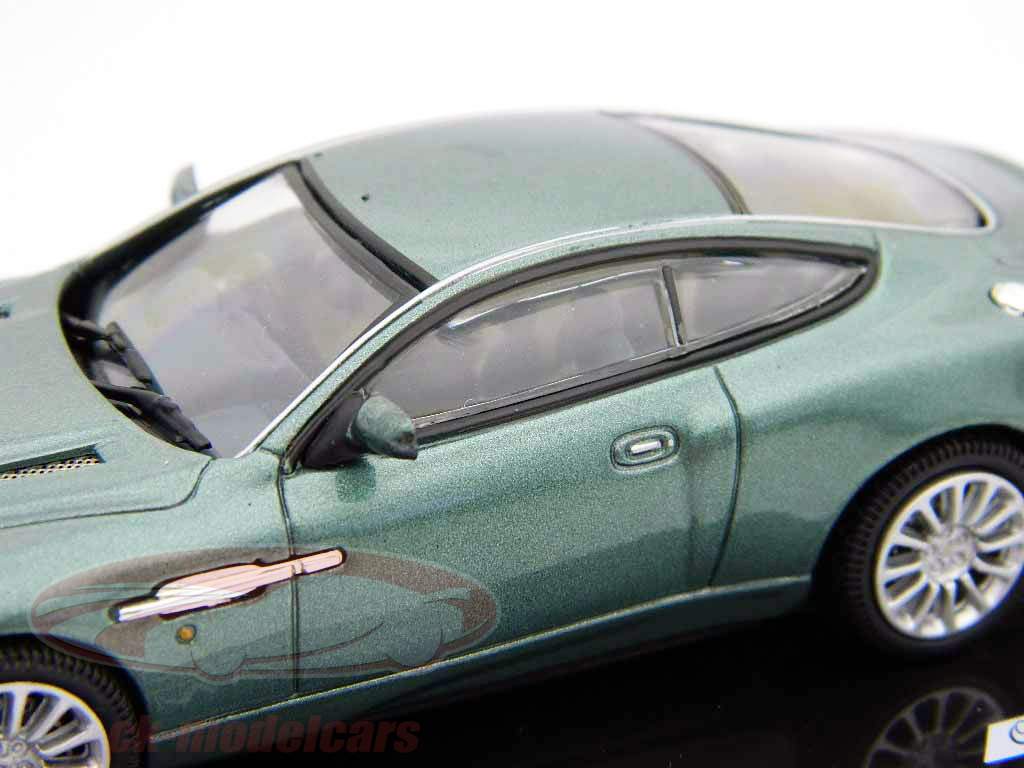阿斯顿·马丁的Vanquish的RHD北京2002阿斯顿·马丁赛车绿/绿1:43 Vitesse公司