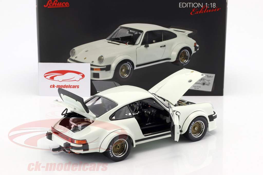 自動車 Schuco 1/18 Porsche 934 RSR #9 Vaillant 1/18 Schuco Porsche 934 RSR (White) Diecast Car Model