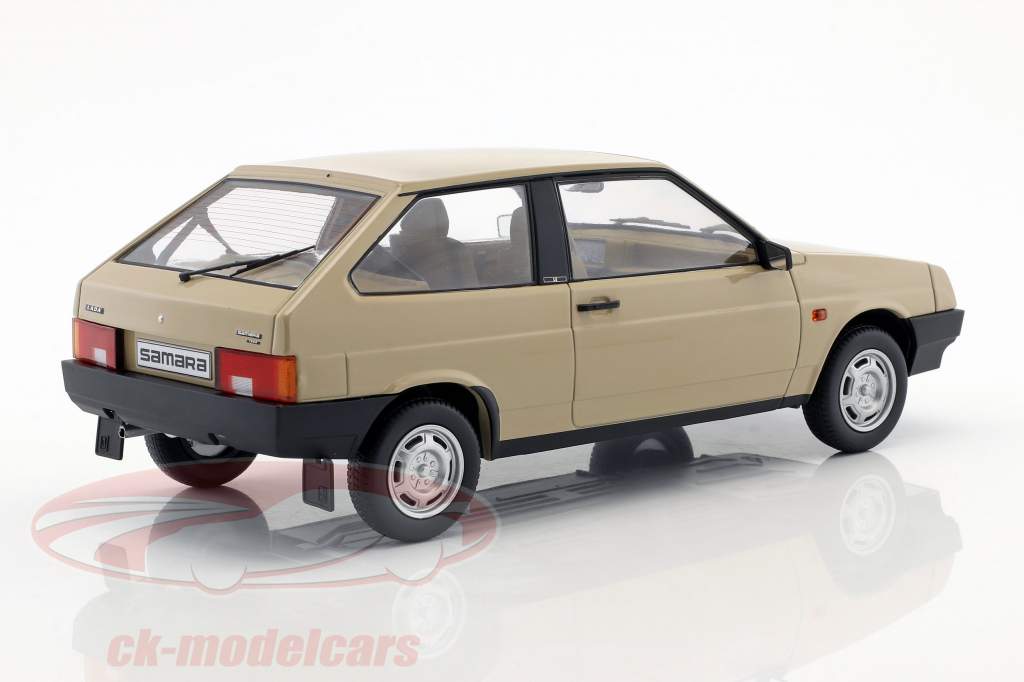 Lada Samara año de construcción 1984 bronceado 1:18 KK-Scale