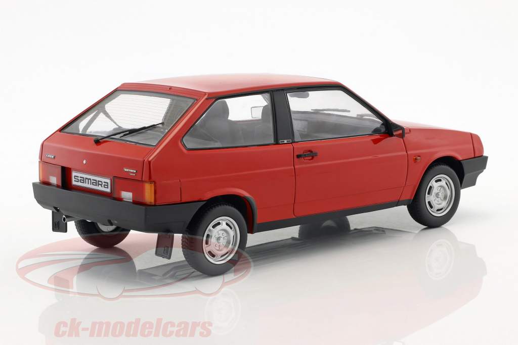 Lada Samara année de construction 1984 rouge 1:18 KK-Scale