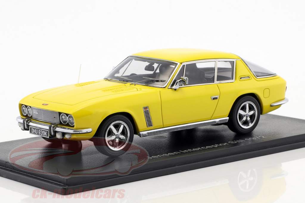 Jensen Interceptor SIII Bouwjaar 1972 geel 1:43 Neo