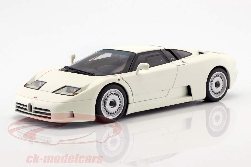 Bugatti EB110 GT Jaar 1991 wit 1:18 AUTOart