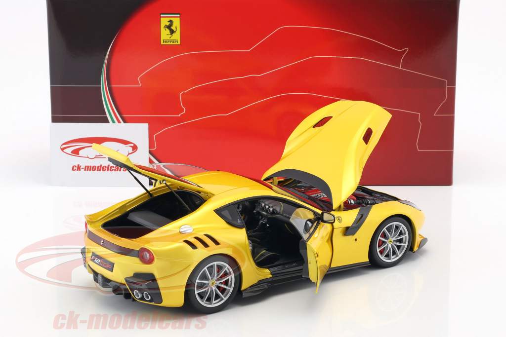 Ferrari F12 TDF 築 2015 黄色 メタリック 1:18 BBR