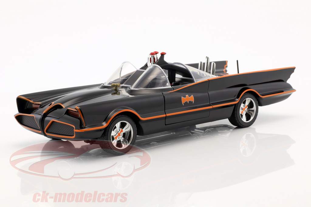 Batmobile Classic TV Series 1966 Avec Batman et Robin figure 1:18 Jada Toys