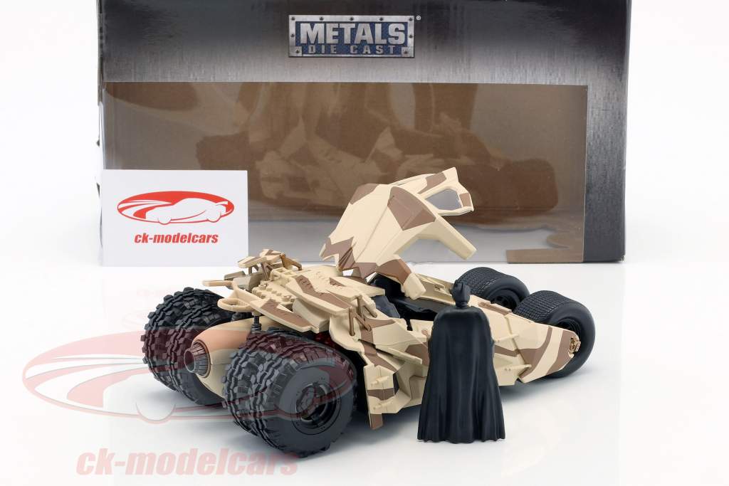 Batmobile from the Movie The Dark Knight 2008 with Batman figure 1:24 Jada Toys