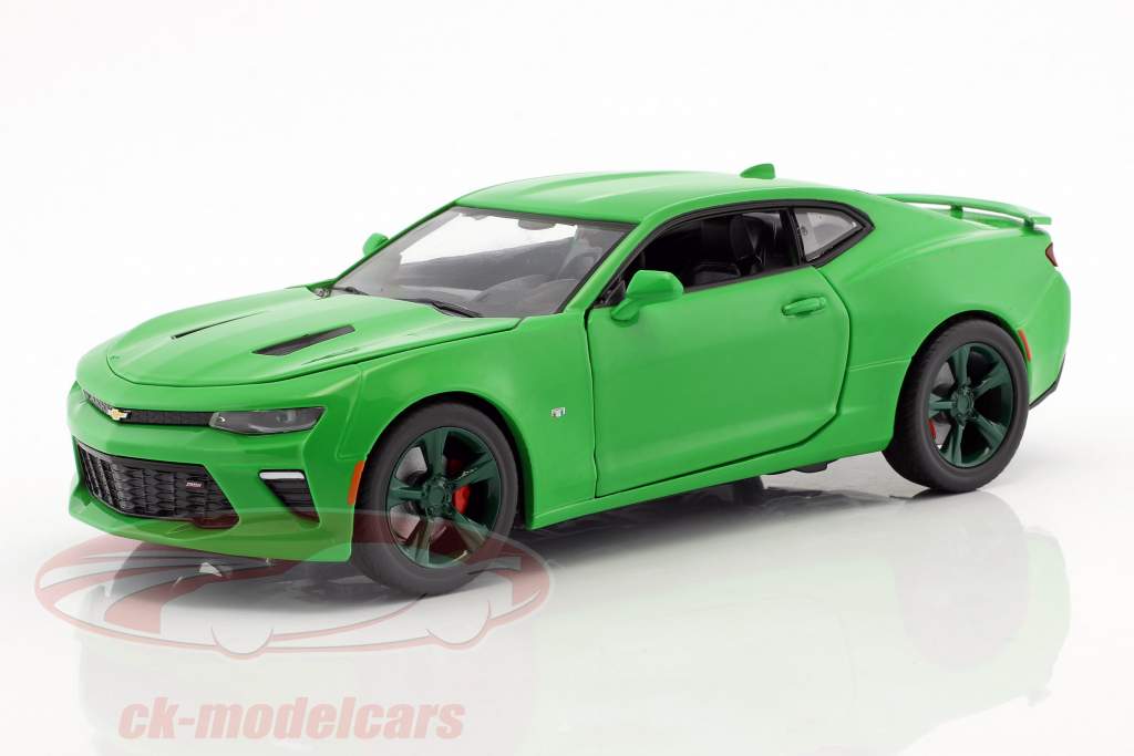 Chevrolet Camaro SS ano de construção 2017 criptônio verde / verde 1:24 Greenlight