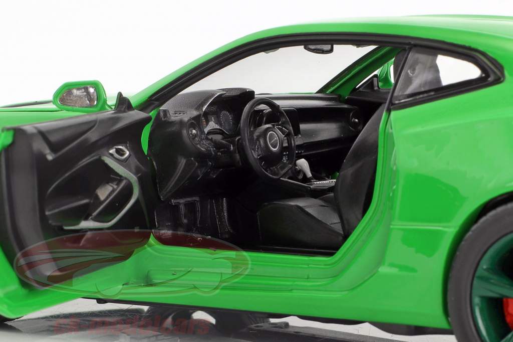 Chevrolet Camaro SS ano de construção 2017 criptônio verde / verde 1:24 Greenlight
