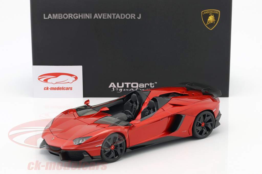 ランボルギーニ アヴェンタドール J 年 2012 赤 メタリック 1:18 オートアート