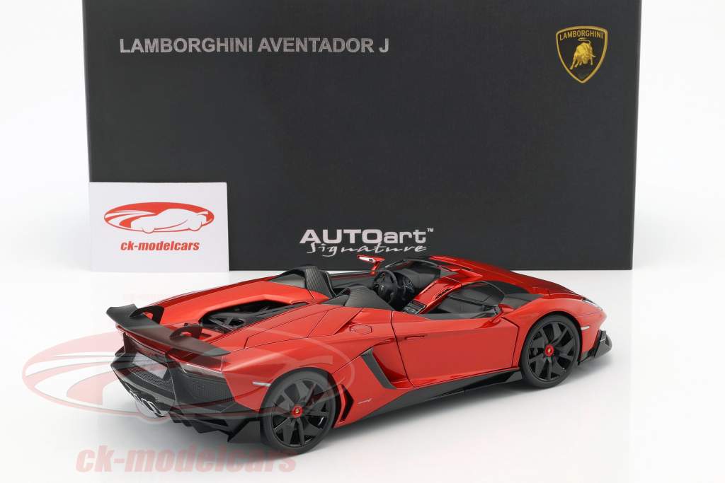 ランボルギーニ アヴェンタドール J 年 2012 赤 メタリック 1:18 オートアート