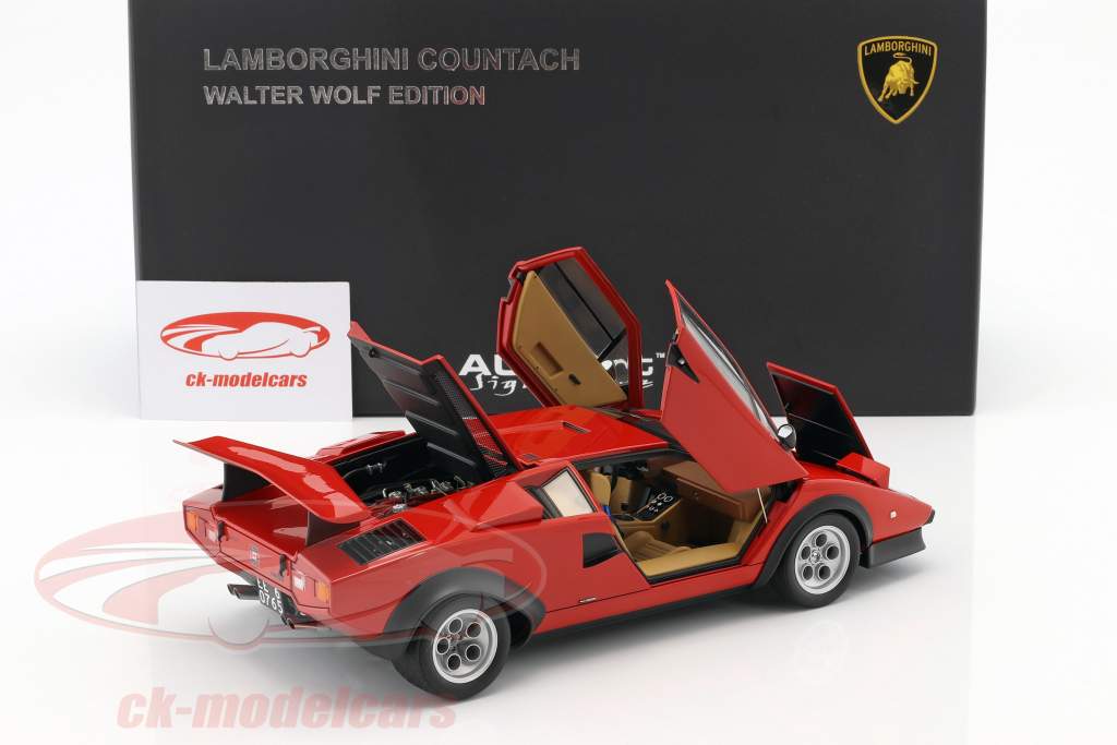 Lamborghini Countach LP500S Walter Wolf Edition rosso 1:18 AUTOart