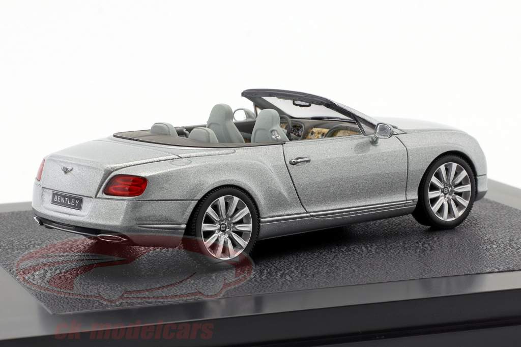 Bentley Continenal GTC Next Generation light green metallic 1:43 Minichamps