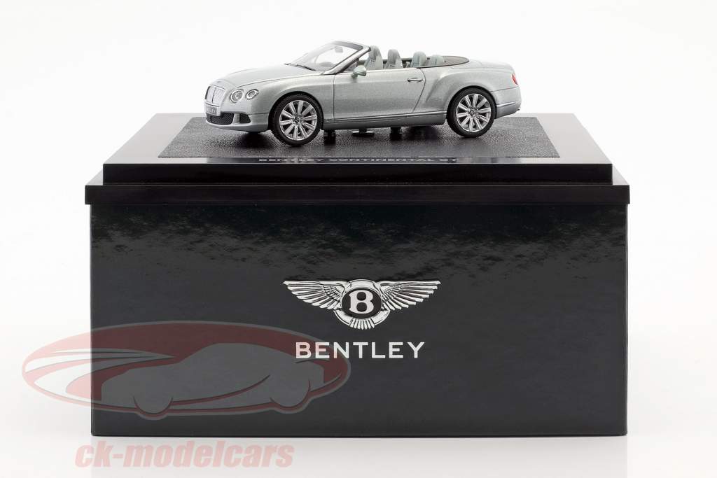 Bentley Continenal GTC Next Generation light green metallic 1:43 Minichamps