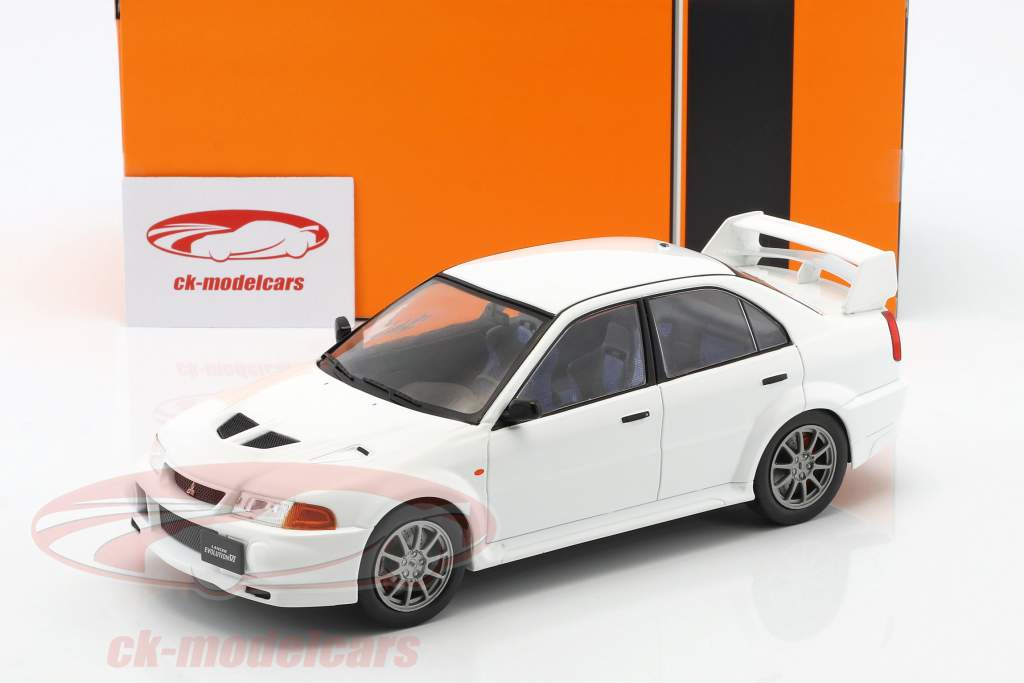 Mitsubishi Lancer RS Evolution VI Baujahr 1998 weiß 1:18 Ixo