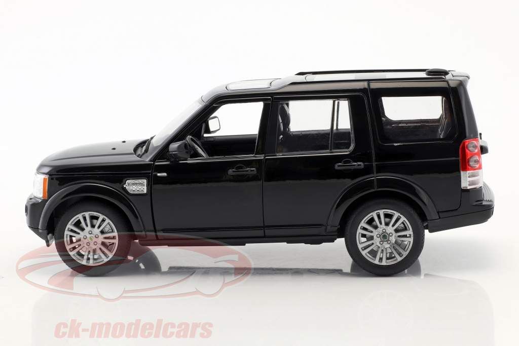 Land Rover Discovery año de construcción 2010 negro 1:24 Welly