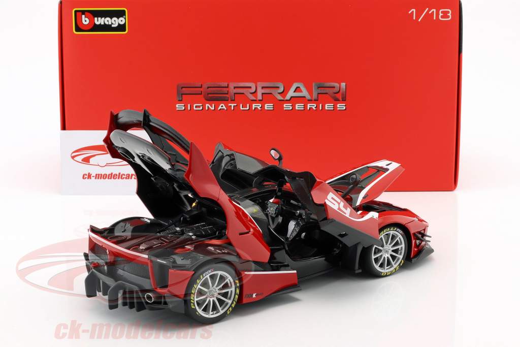 ミニカー 1/18 Ferrari FXX K EVO #54 Bburago Ferrari FXX K Evo #54 Michael Luzich Signature Series 1/18