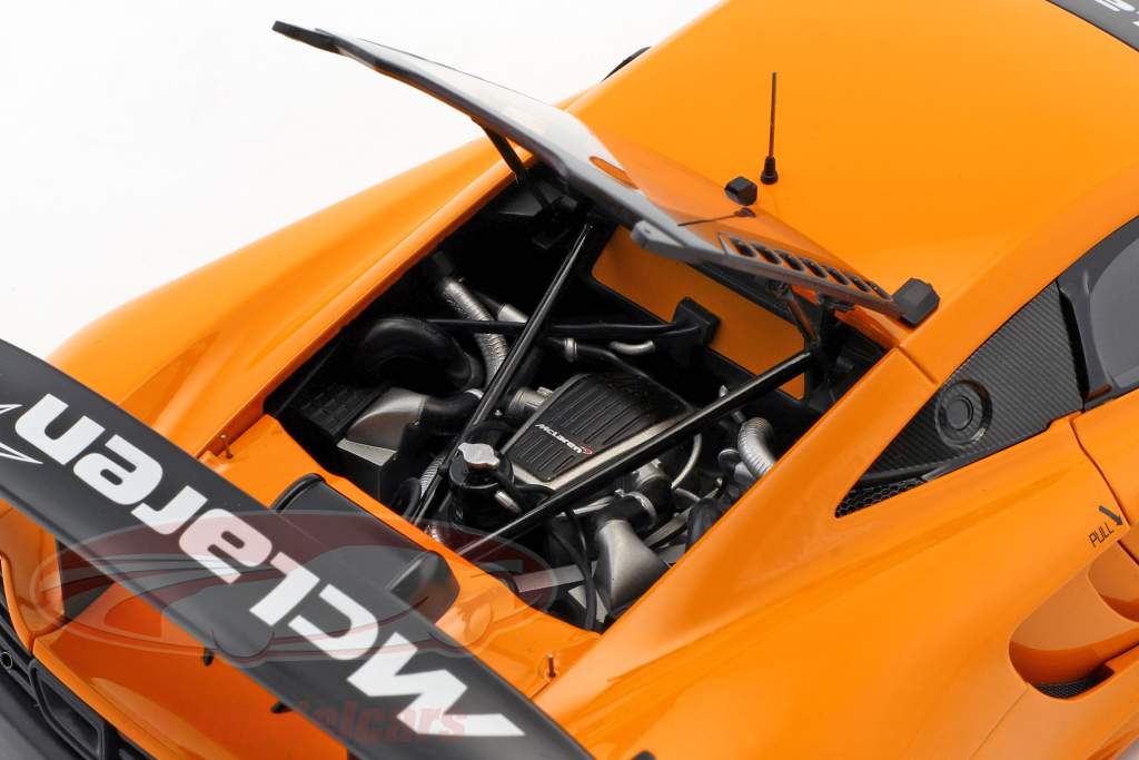 McLaren 12C GT3 Présentation Car 2011 orange 1:18 AUTOart
