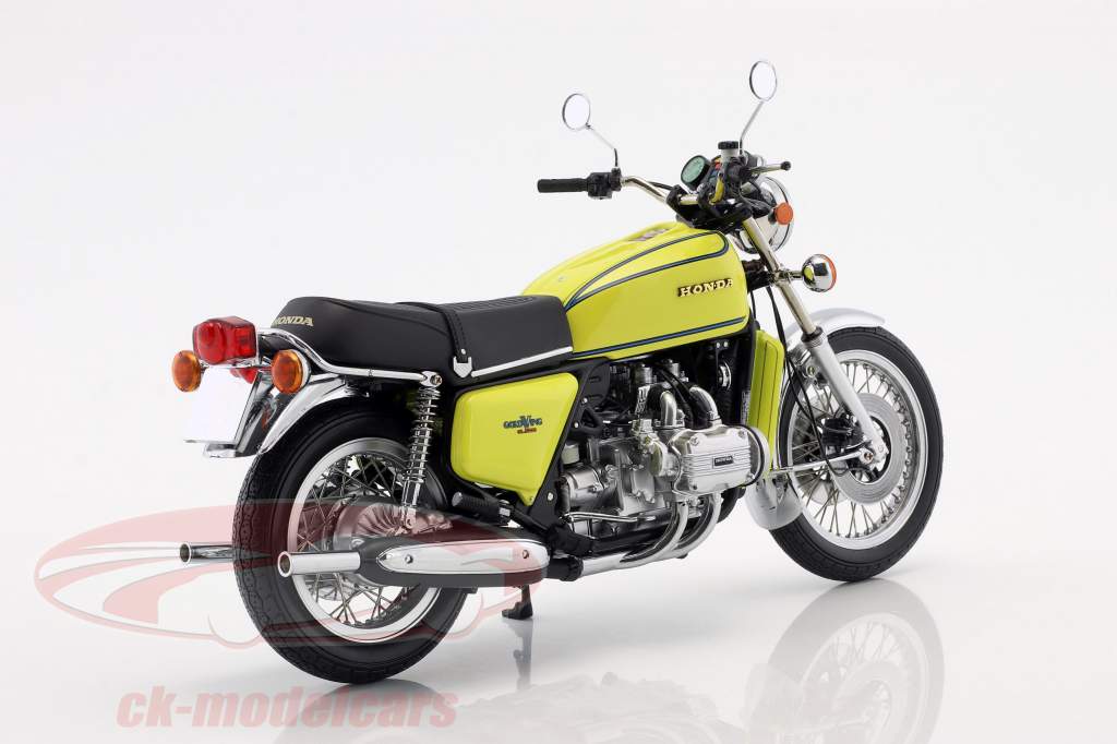 オートバイ・バイク 1/12 MINICHAMPS Honda Gold Wing 1975 K3 Minichamps 1:12 Honda Goldwing GL 1000 K3 year 1975 yellow