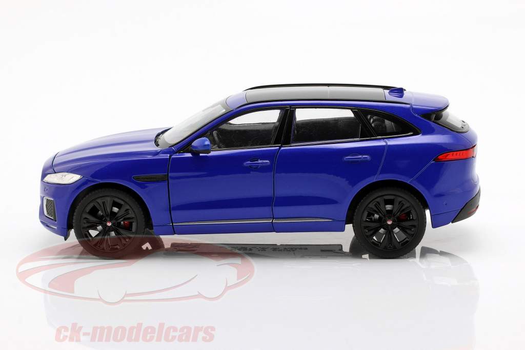 Jaguar F-Pace année de construction 2016 bleu 1:24 Welly