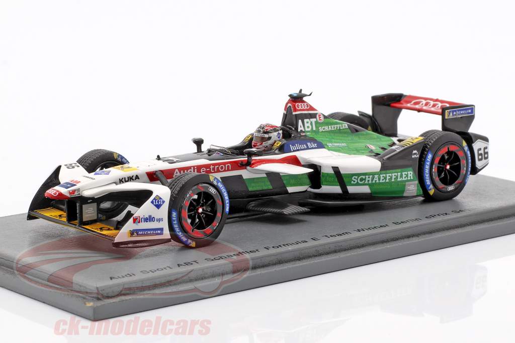 Daniel Abt Audi e-tron FE04 #66 Winner Berlin ePrix formula E 2017/18 1:43 Spark