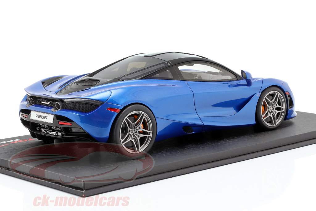 McLaren 720S Год постройки 2017 северное сияние синий 1:18 TrueScale