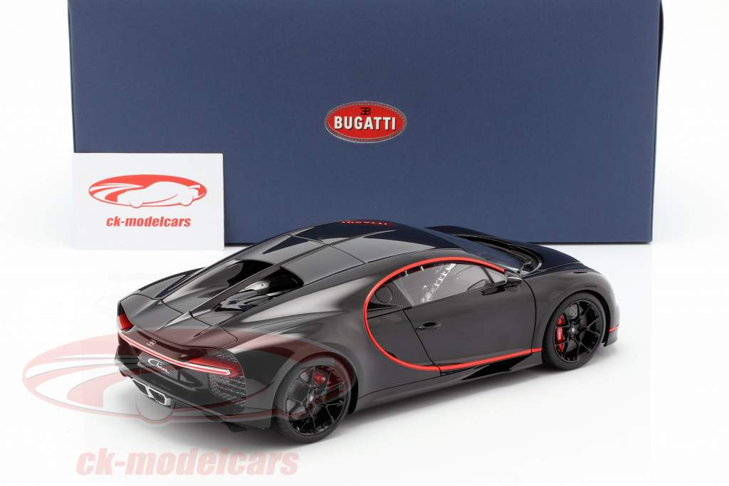 Bugatti Chiron année de construction 2017 nocturne noir 1:18 AUTOart