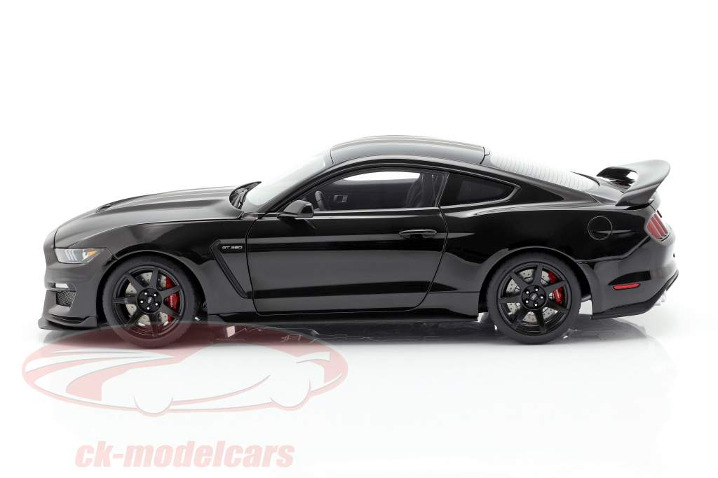 Ford Mustang Shelby GT350R año de construcción 2017 negro / estera negro 1:18 AUTOart