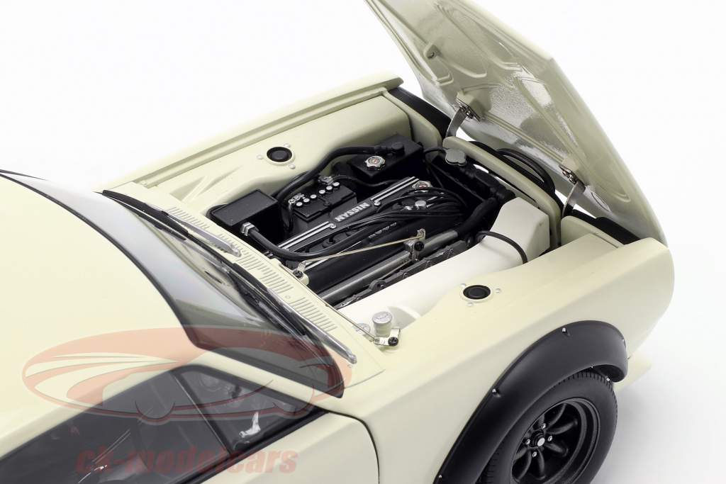 Nissan Skyline GT-R (KPGC-10) Racing Baujahr 1972 weiß 1:18 AUTOart