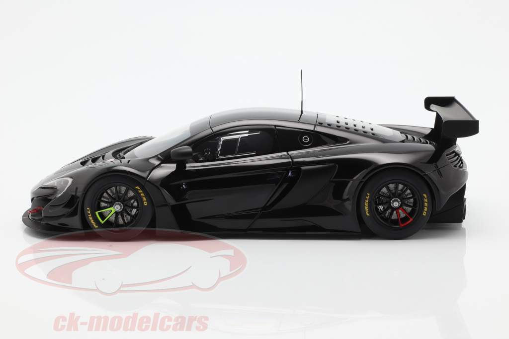 McLaren 650S GT3 Opførselsår 2017 gloss sort 1:18 AUTOart