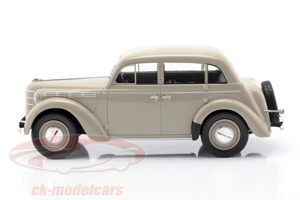 Opel Kadett K38 año de construcción 1938 bronceado 1:18 KK-Scale