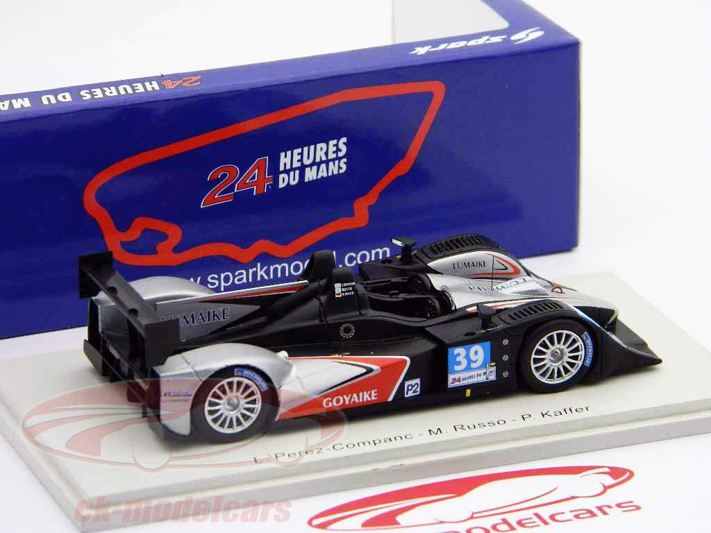 ローラB11 / 40ジャッドBMW＃39 Pecomレーシング24時間ルマン2011 1時43分スパーク