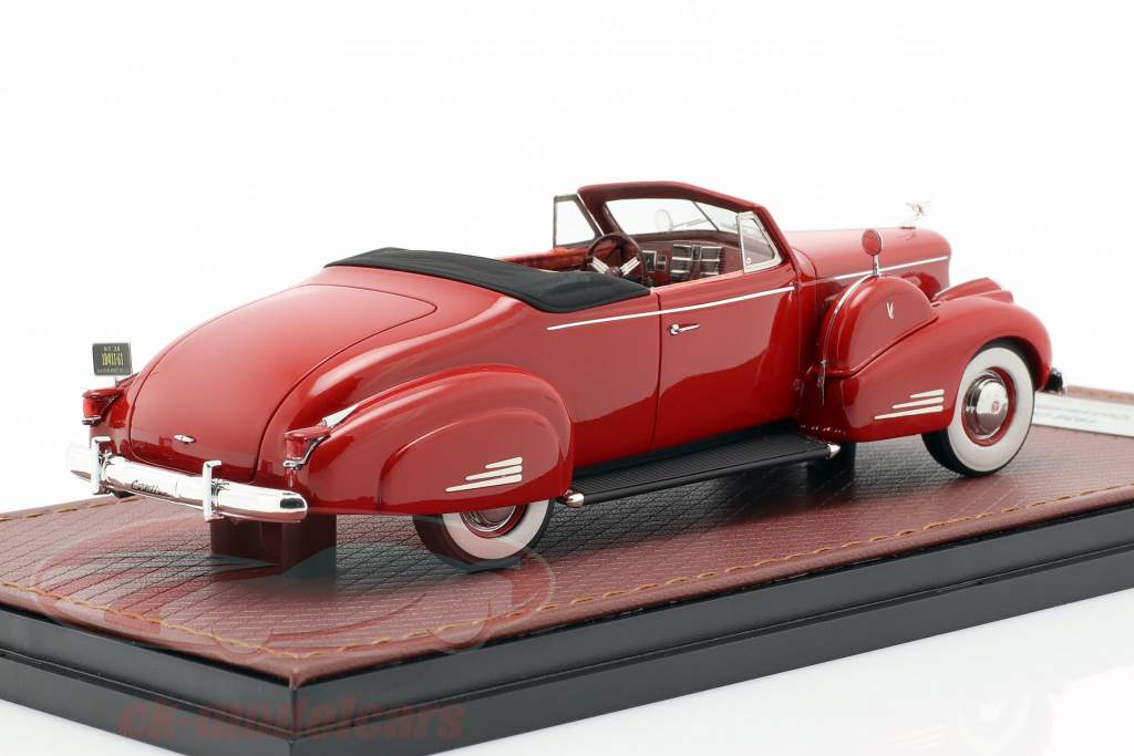 Cadillac V16 convertible coupé Open Top année de construction 1938 rouge 1:43 GLM