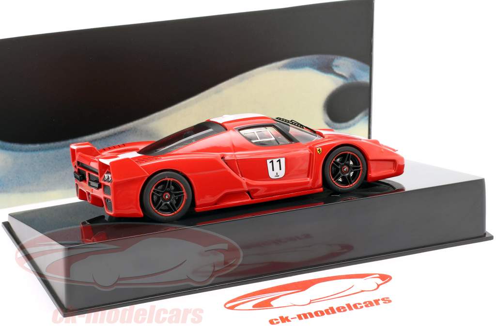 Ferrari FXX #11 rosso con le strisce bianche 1:43 Hotwheels Elite