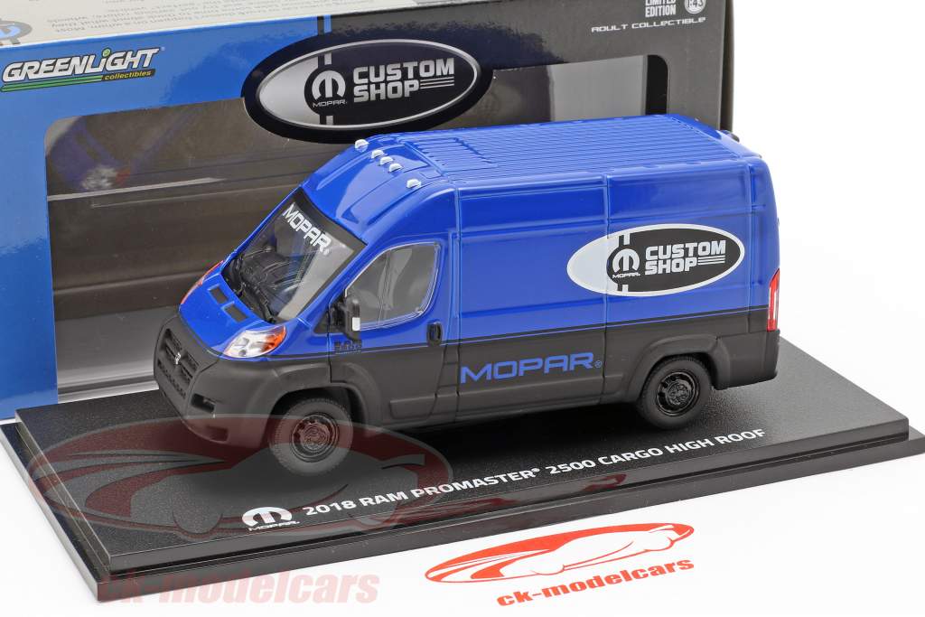 Ram ProMaster 2500 Cargo van année de construction 2018 bleu / noir 1:43 Greenlight
