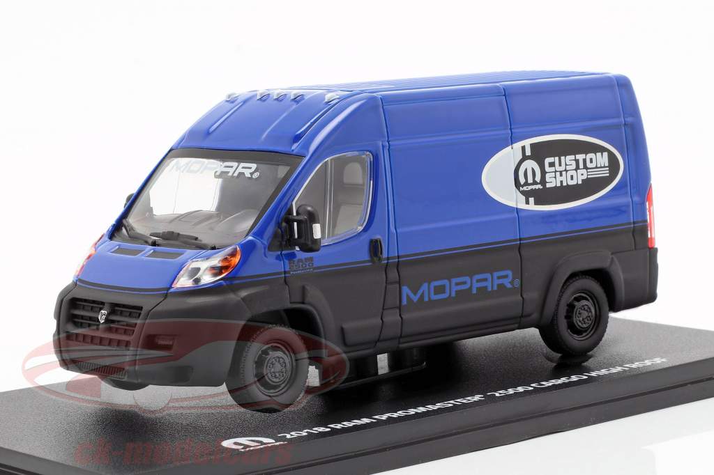 Ram ProMaster 2500 Cargo van année de construction 2018 bleu / noir 1:43 Greenlight