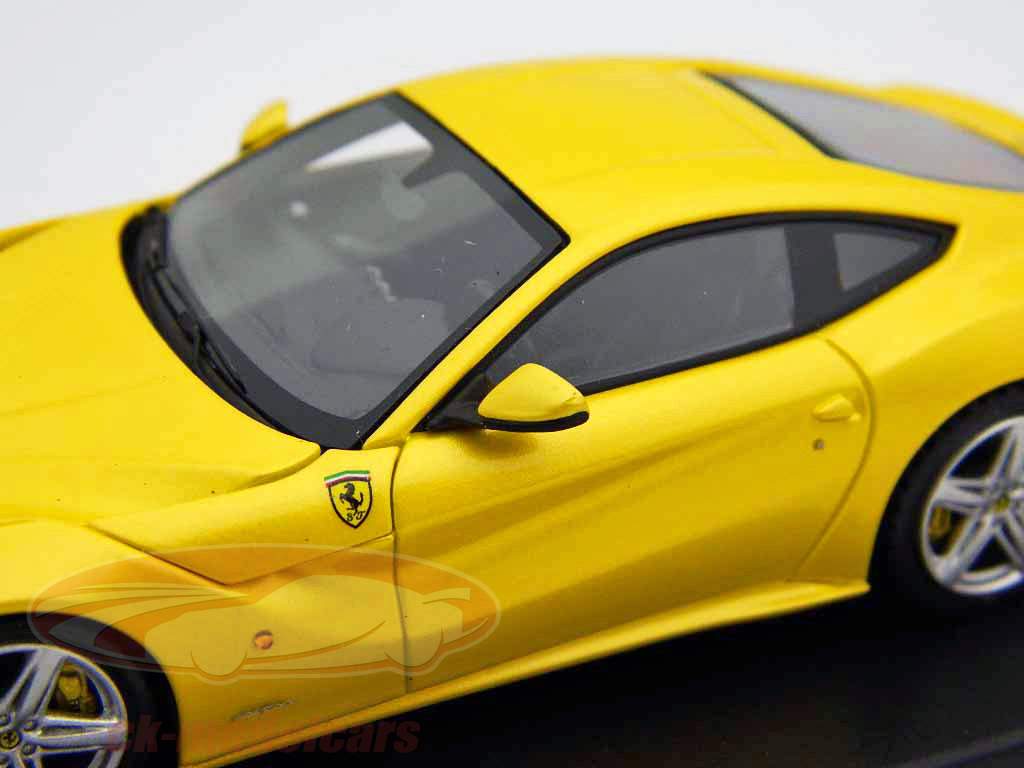 Ferrari F12 Berlinetta Motor Show de Genève 2012 giallo terne moderato 1:43 LookSmart